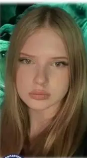 Во Владивостоке продолжают розыск 16-летней Василисы Леоновой. Девочка ушла из дома 28 августа. Сообщаются приметы и звонки для связи.