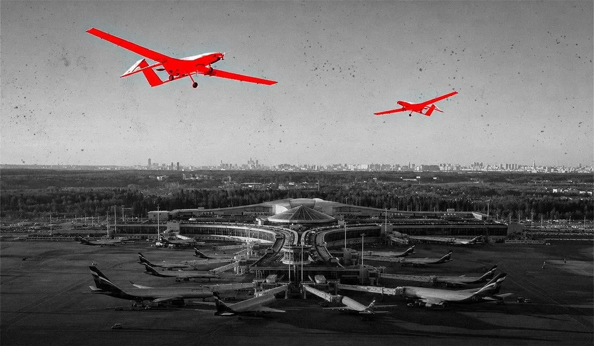 В России обсуждают потенциальное закрытие неба над территорией в связи с нарастающей активностью беспилотников и угрозами для цивильной авиации.