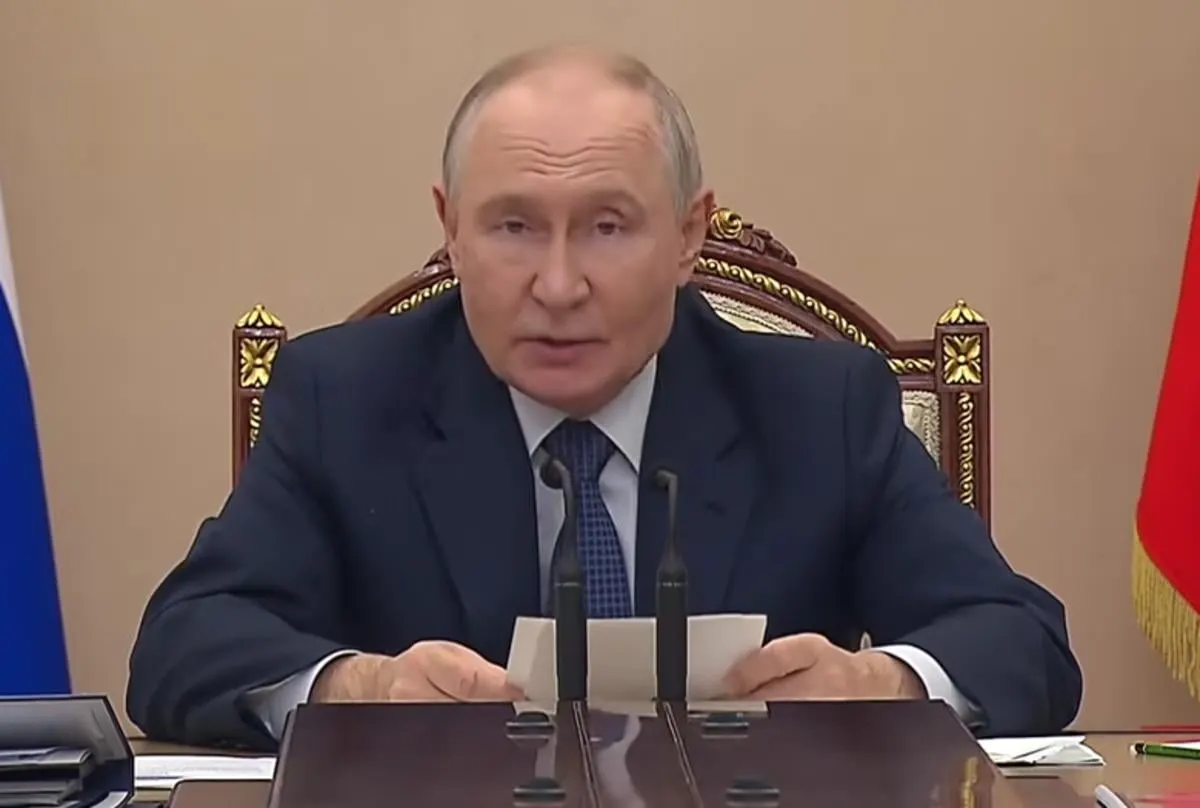 Экономика застаивается, инфраструктура терпит удары, а общественное настроение меняется: эксперты предупреждают о нарастающем скепсисе к войне и к политическим лозунгам.