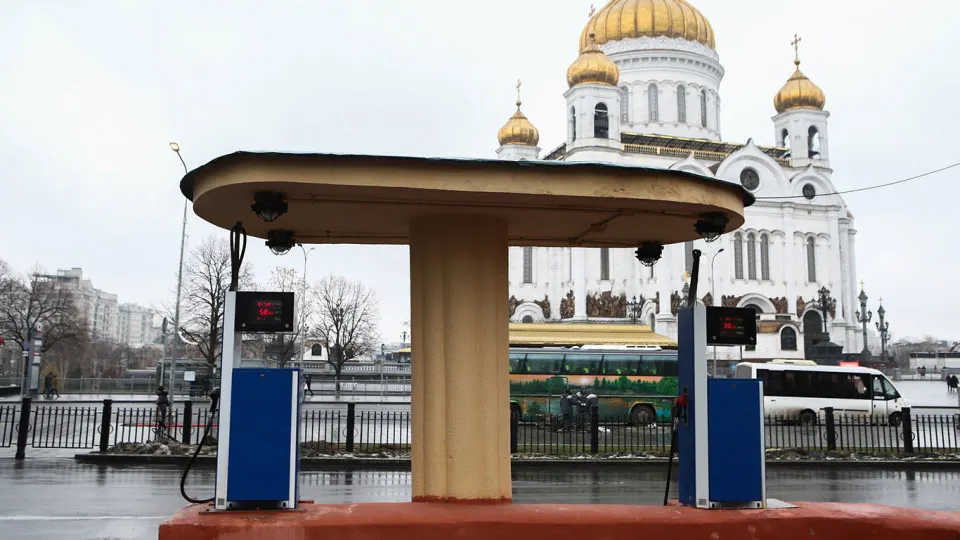 ФСО объявила охранную зону вокруг Кремлевской АЗС; в зоне запрещены полёты дронов, массовые мероприятия и строительство.