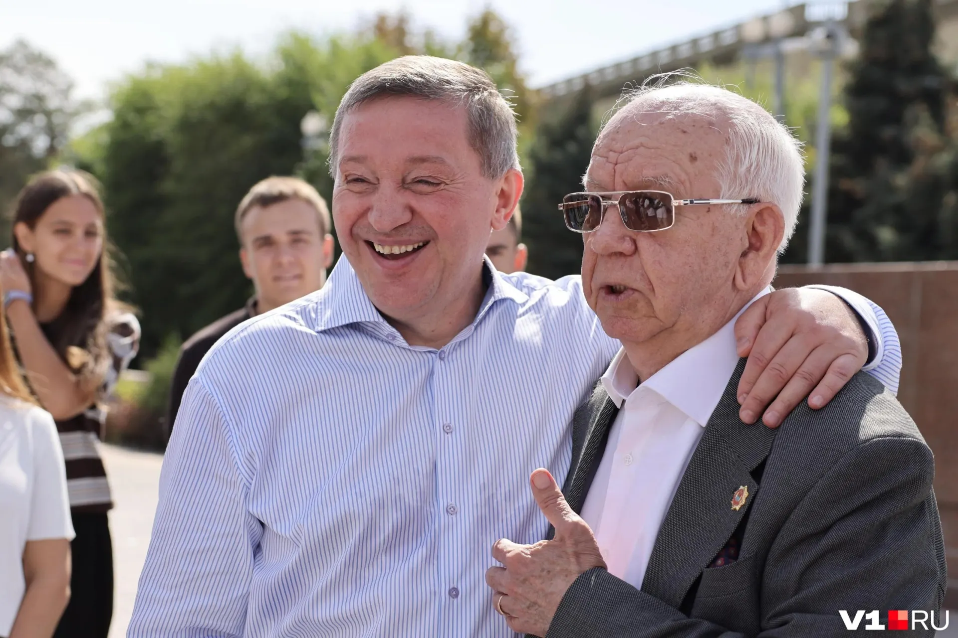 Г governing region proposed to award the title of honorary citizen to three well-known residents of Volgograd Oblast.