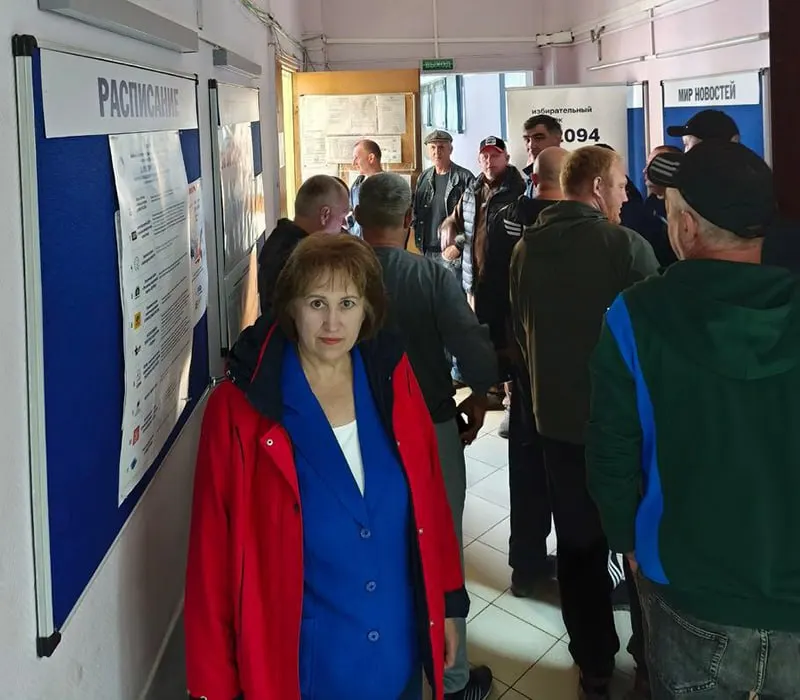 Кандидат в Госдуму от КПРФ в Москве заявила о нелегитимности итогов голосования, раскритиковала руководство партии и указала на влияние региональных структур и рост цен на жизнь граждан.