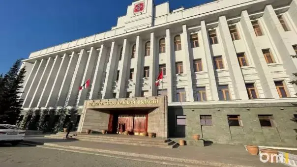 Губернатор подписал распоряжение о переназначении Денисовой; срок полномочий — 1 год, старт 4 сентября 2026 года.