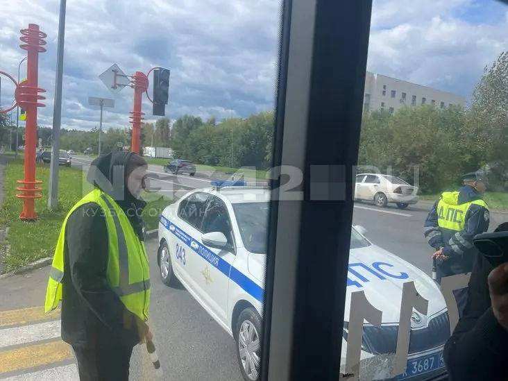 Эвакуация пациентов прошла в кемеровских медучреждениях после угрозы; медики обеспечивают безопасность и продолжают работу.