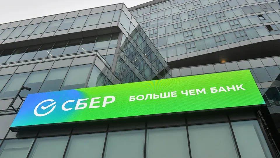 Раскрыты детали внутреннего обсуждения о том, как будет применяться бронь от призыва и какие данные в реестрах проверяют крупнейшие организации.