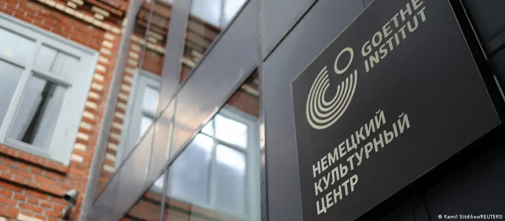 Правительственные меры привели к закрытию языковых и культурных центров, что может повлиять на межкультурные контакты между Россией и Германией.