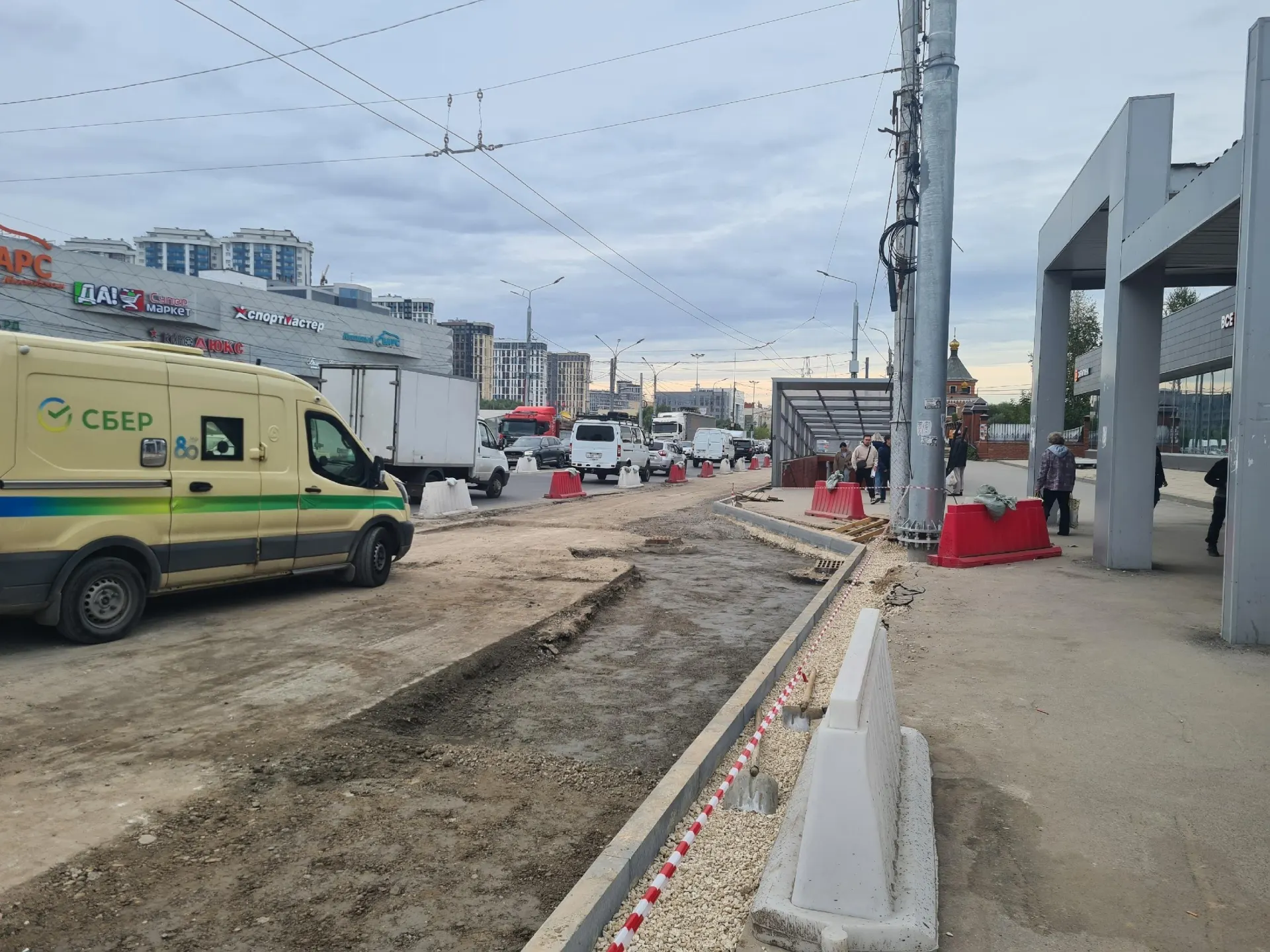 Дорогу планируют отремонтировать в течение трёх месяцев.