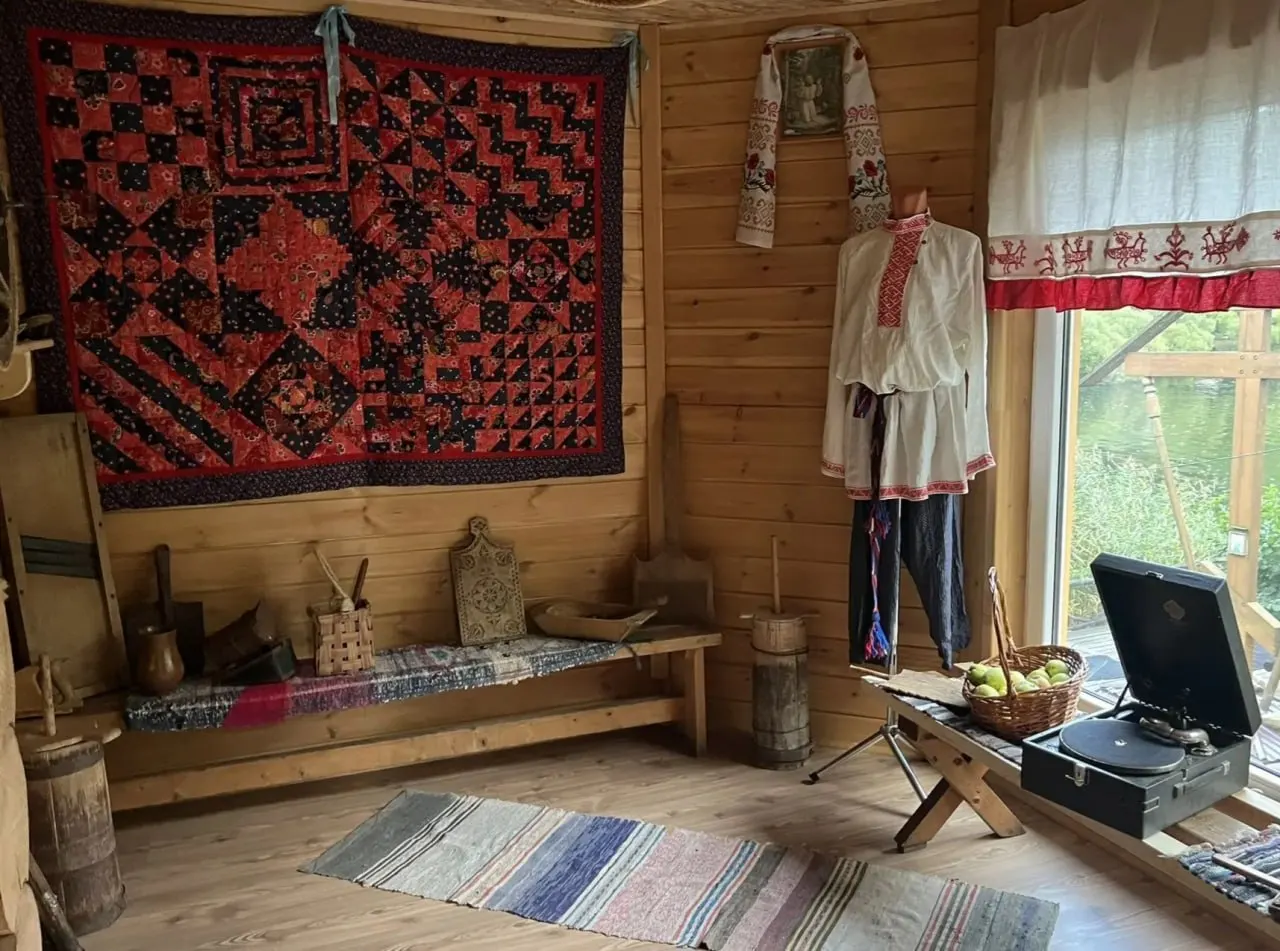Центр на 200 м² будет проводить патриотические, спортивные и культурные мероприятия, включая мастер-класс по созданию дополнительной экипировки.
