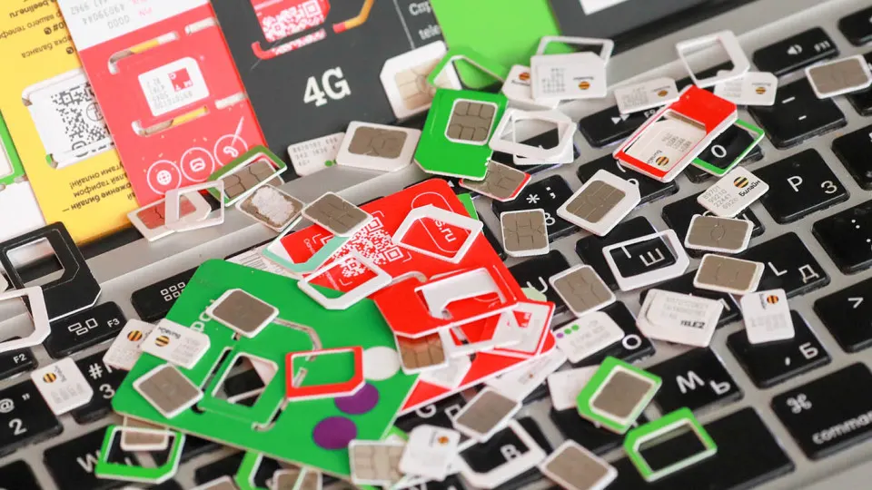 Власти обсудят запрет перепродажи SIM‑карт через субдилеров и усиление контроля над оборотом номеров.
