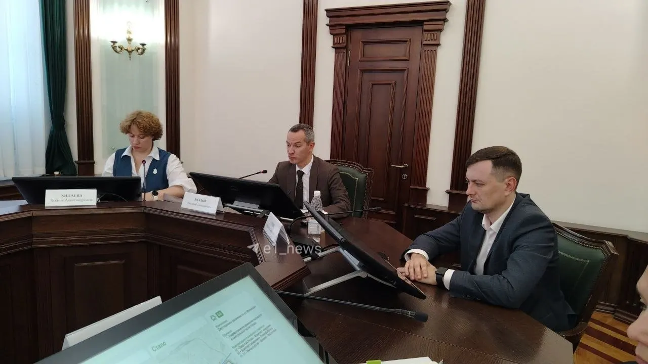 Городские власти и урбанисты рассматривают перераспределение примерно 20 маршрутов и частичную отмену рейсов.