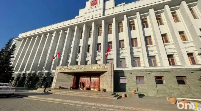 Штат регионального министерства промышленности и торговли увеличат почти на 40% для выдачи лицензий на розничную торговлю табачной продукцией.