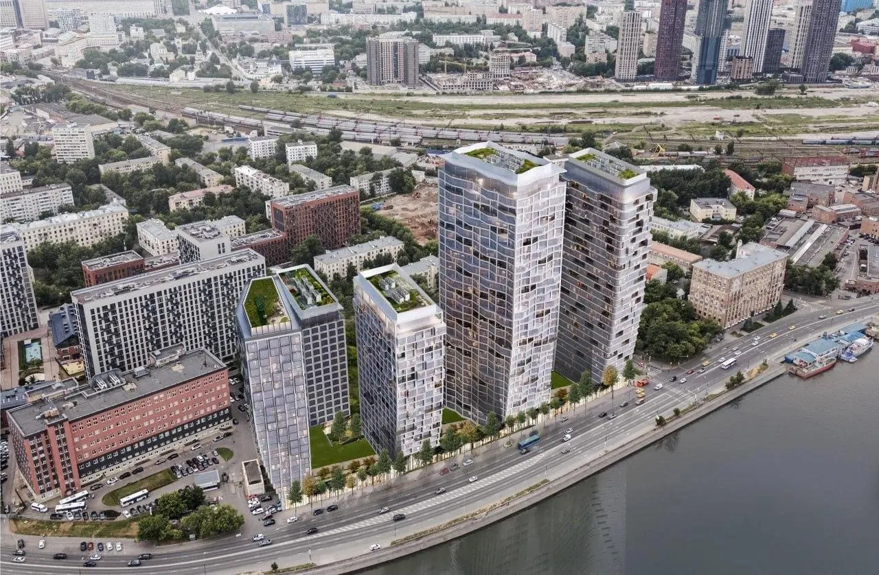 В центре Москвы на Павелецкой набережной планируется снос старого корпуса больницы и возведение пяти домов под единым стилобатом.
