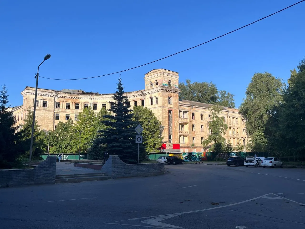 Исторический дом на улице Депутатской в Воронеже начнет реставрацию после расселения аварийного жилья в 2020 году.
