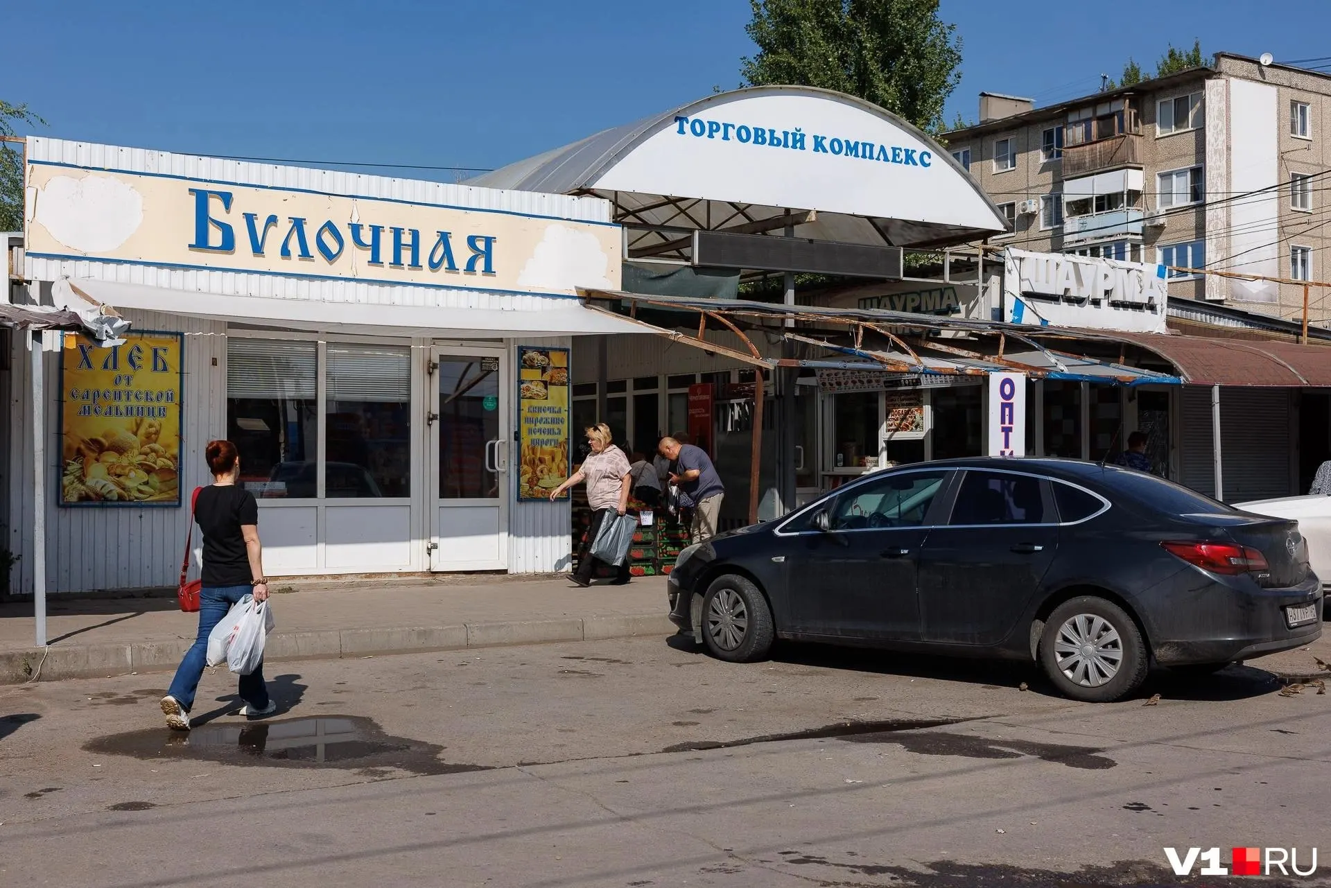 Судебные приставы потребовали освободить площади в течение трех дней; продавцы жалуются на потерю дохода и неопределенность будущего рынка.