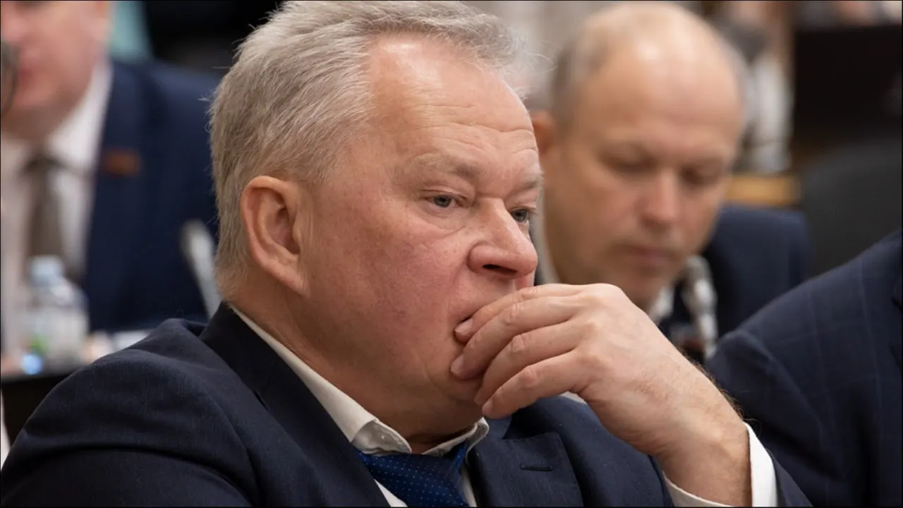 Лидер регионального отделения СРЗП в Мурманской области сообщил о причинах проигрыша, указав на проблемы в системе голосования и влияние внешних факторов.