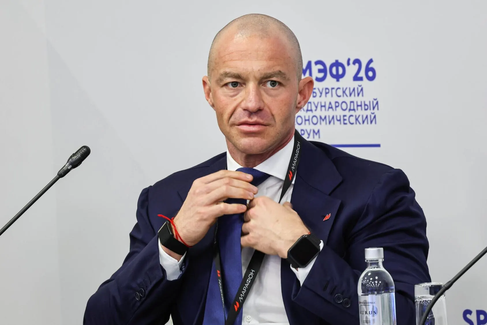 Как предприниматель, оказавшийся в эпицентре ограничений, расширил влияние на российском рынке розничной торговли и нашёл путь к сотрудничеству с Персидским заливом.