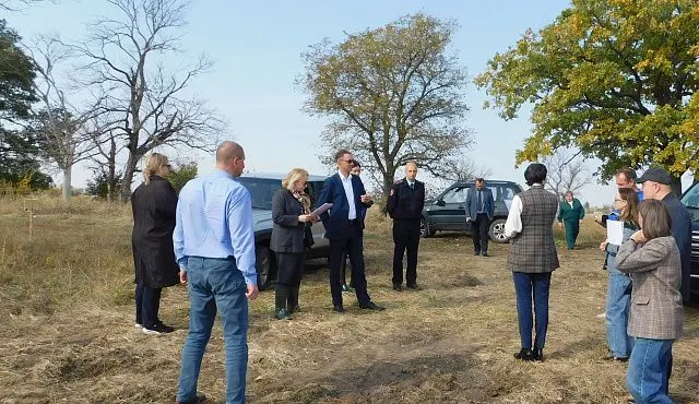 Депутаты Волгоградской областной думы требуют временной приостановки деятельности предприятия до устранения выявленных нарушений.