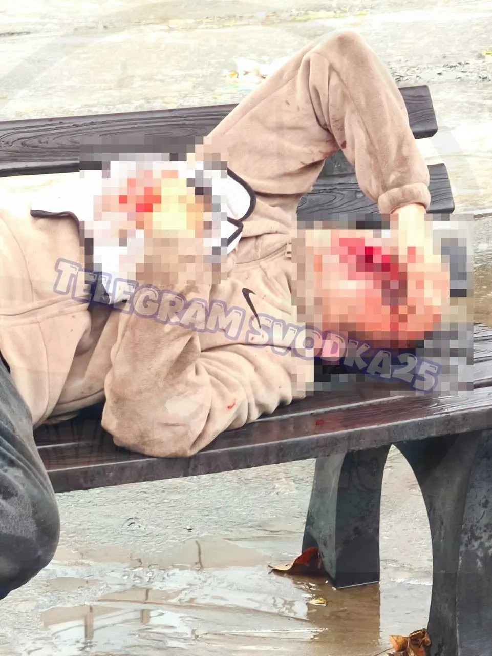 В Владивостоке напали на водителя автобуса; пострадавшего доставили в больницу, сейчас правоохранители устанавливают обстоятельства происшествия.