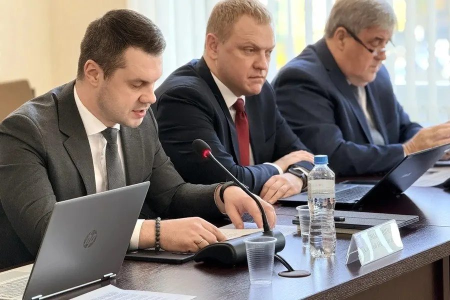 Изменения коснутся управления культуры, должностей и отделов; депутаты поддержали реформу единогласно.