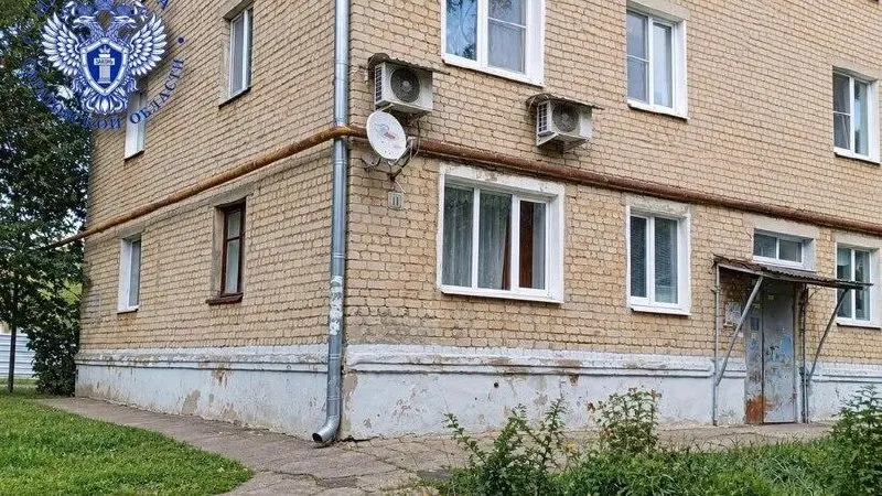 По данным прокуратуры Саратовской области, в жилом доме Балашова произошла утечка газа; несовершеннолетняя девочка госпитализирована.
