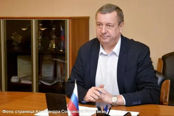 Глава Приозерского района задержан силовыми структурами; обстоятельства задержания уточняются.