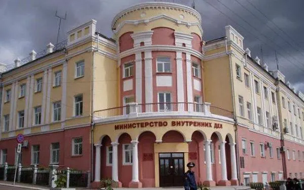 Полиция расследует эпизоды несанкционированного оформления SIM‑карт и появления счетов за номера без ведома владельцев.