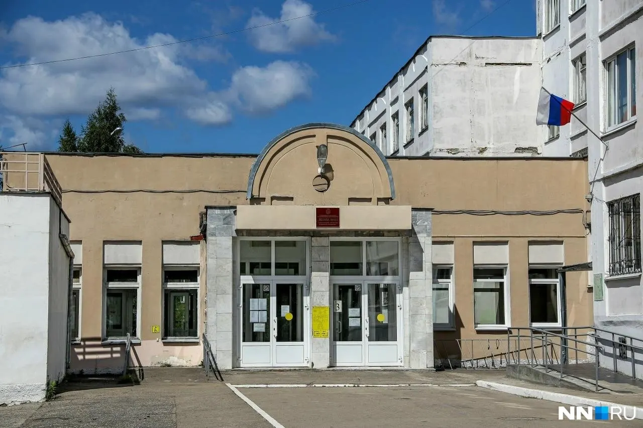 В Нижегородском районе ряд объектов будут заморожены или перенаправлены: от корпуса школы до поликлиники и транспортной развязки.