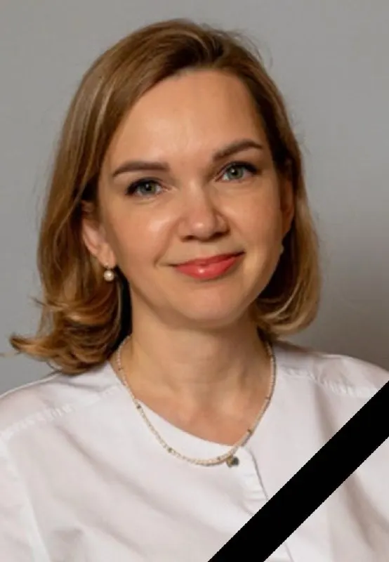 Умерла 42-летняя врач-педиатр из Архангельска; она работала в Архангельском медицинском центре и помогала детям с тяжёлыми диагнозами более десяти лет. Прощание состоится в храме Успения Пресвятой Богородицы.