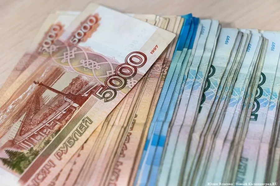 Доля людей, для которых деньги перестали быть главной ценностью, почти утроилась; изменились взгляды на людей, зарабатывающих деньги.