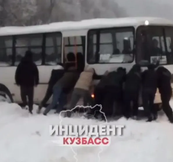 По словам местных жителей, проблемы с транспортом в муниципалитете носит системный характер.
