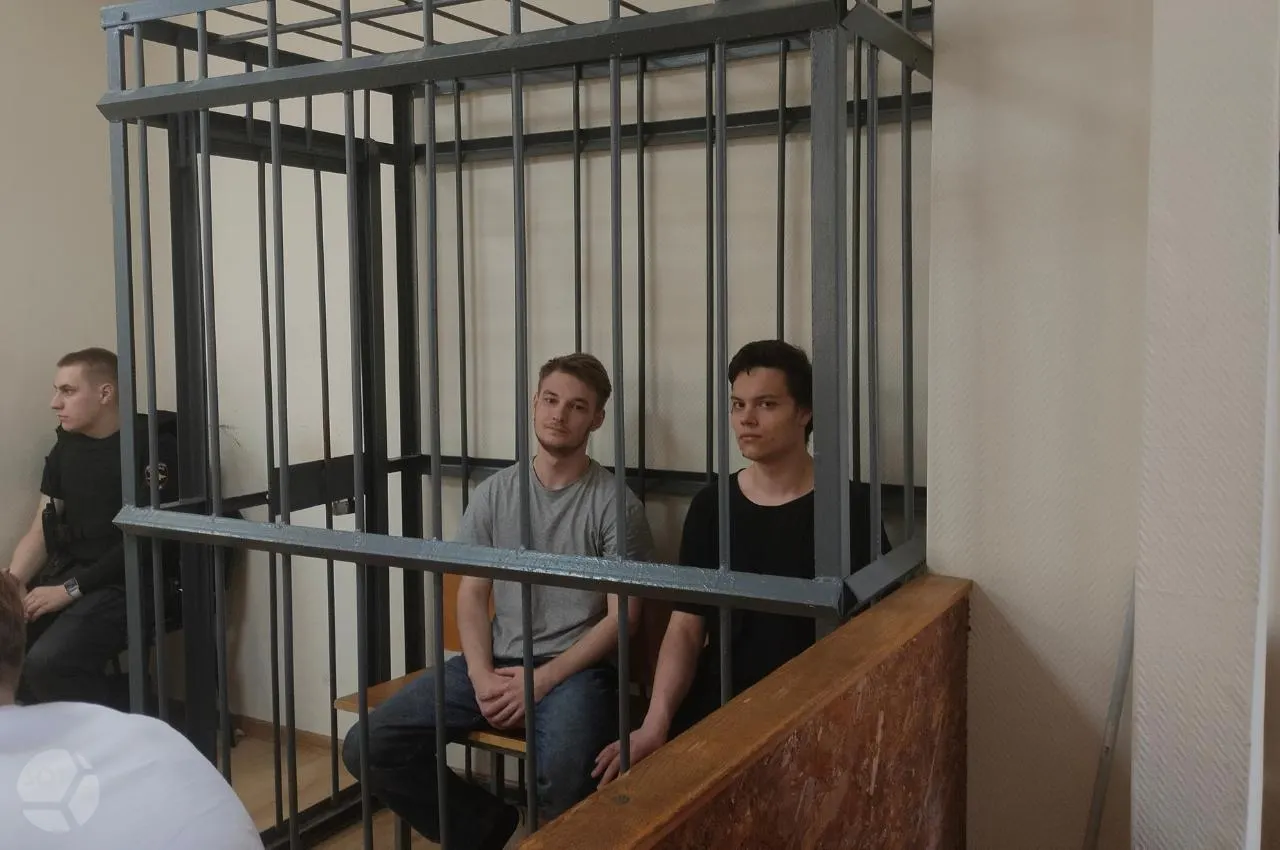 Редактор телеграм-канала освободился после отбытия наказания; в деле участвовали другие фигуранты и упоминалось давление в следственном изоляторе.