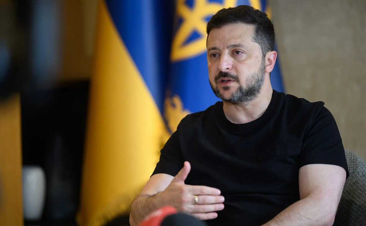 Украинский лидер на Генеральной Ассамблее ООН предложил паузу в боевых действиях по энергетической инфраструктуре до зимы и обсудил пути деэскалации и дипломатии.