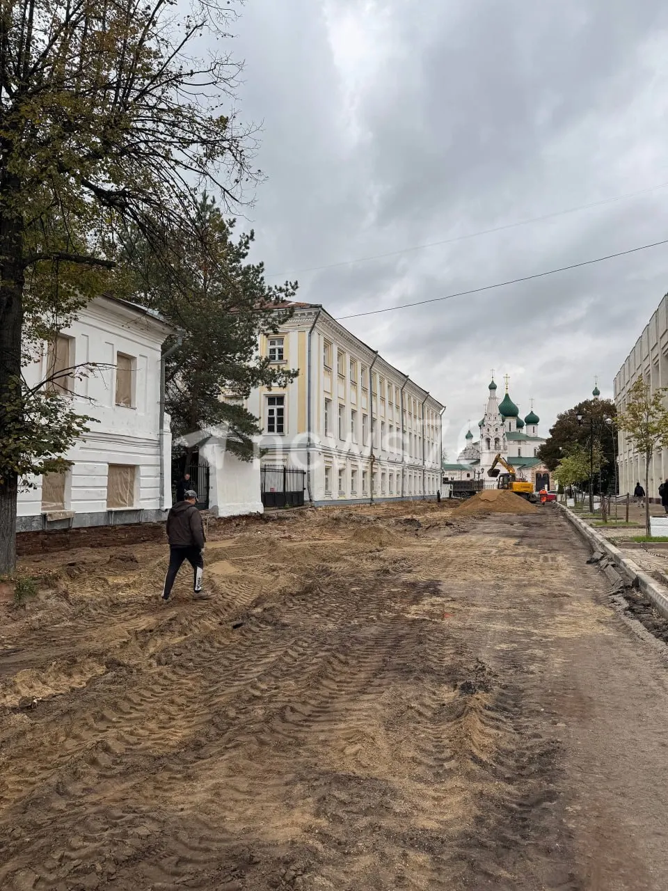 На центральной улице города идет создание пешеходной зоны между Андропова и площадью Советской. Часть улицы планировалась под пешеходный режим, карта проекта опубликована ранее.