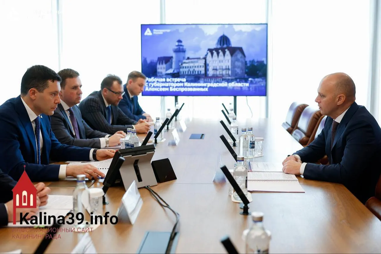 Глава региона сообщил о росте промышленного производства, но проблемы в логистике и инфраструктуре региона остаются актуальными.