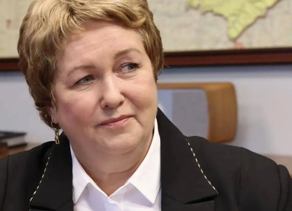 Назначена Наталья Шулепова на должность временно исполняющей обязанности главы Волжского района. Ранее она занимала должность заместителя главы территории с 2024 года и возглавляла районный центр занятости.