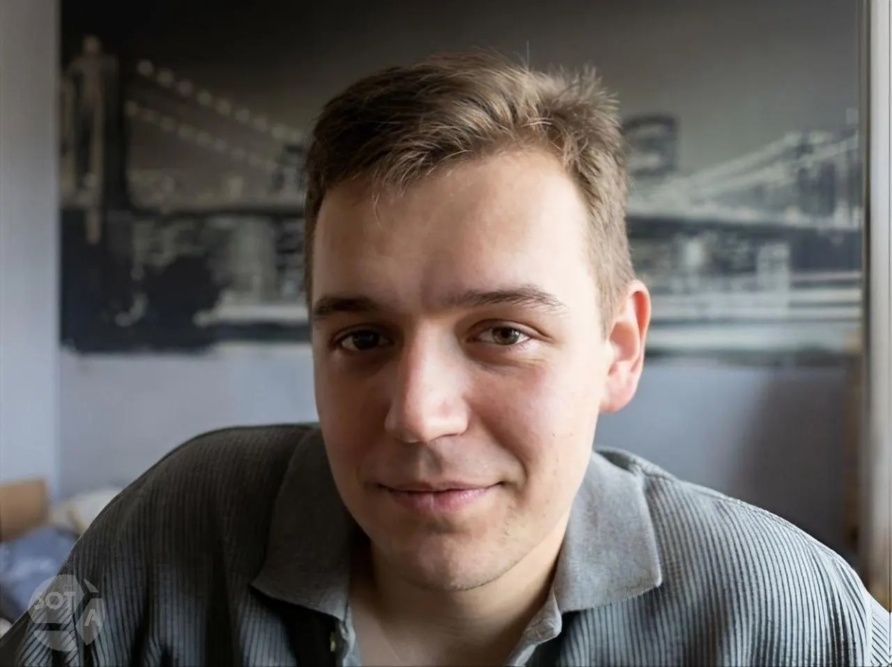 Дмитрий Морозов задержан сотрудниками ФСБ; адвокат встретился с ним, обсуждаются обстоятельства дела.