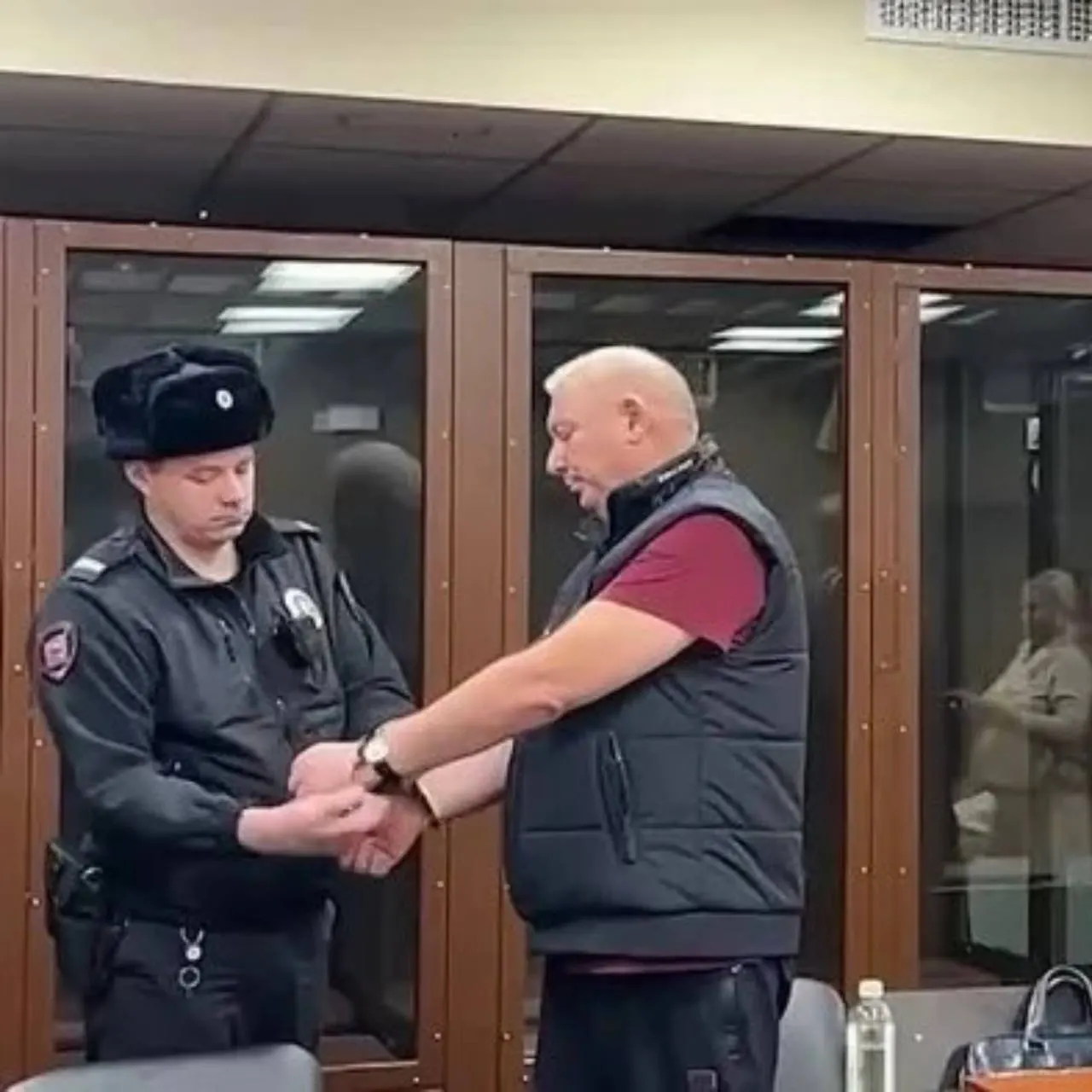 Следствие завершило расследование дела о крупной взятке, связанного с покровительством в дорожной сфере Кубани; обвиняемый — бывший вице-губернатор.