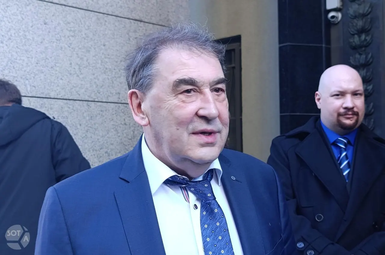 Экс-министр экономики России Андрей Нечаев госпитализирован. По данным близких к нему источников, состояние пока оценивается как средней тяжести.