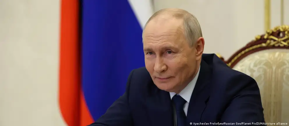 Разговор между лидерами России, Финляндии и Норвегии затянулся на 90 минут и затронул темы истории, а также возможные пути прекращения конфликта.