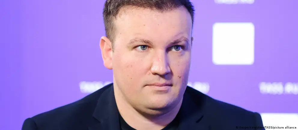 Основатель проекта вернулся в Россию вместе с супругой и рассказал о причинах задержания и предположительных мотивах инспекции в Черногории.