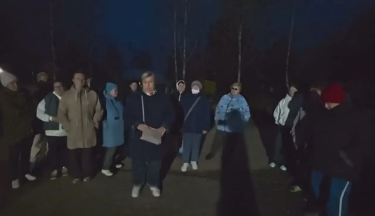 Видеообращение жителей Красных Ткачей-2: дома остаются без тепла, а новая газовая котельная простаивает, старая мазутная не работает.
