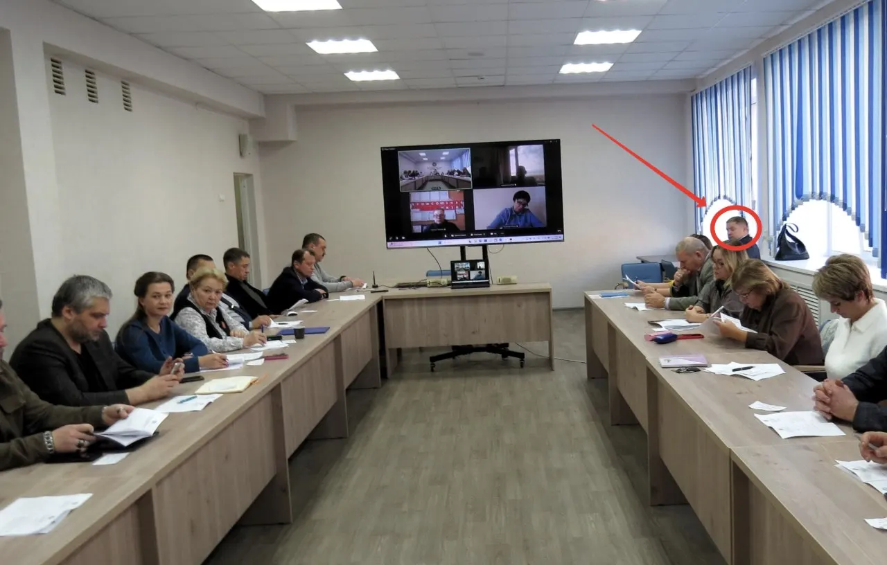 Экс-председатель Федерации профсоюзов Республики Коми осуждён за финансирование экстремистской деятельности и получил штраф; Верховный суд Коми смягчил часть наказания и снял запрет на администрирование сайтов; его исключили из Общественной палаты.