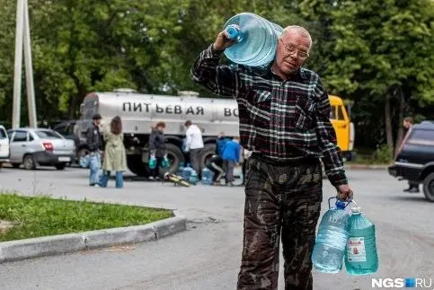 18 октября с 09:00 до 17:00 подача холодной воды будет прекращена по адресам, указанным ниже, из-за замены гидрантов.