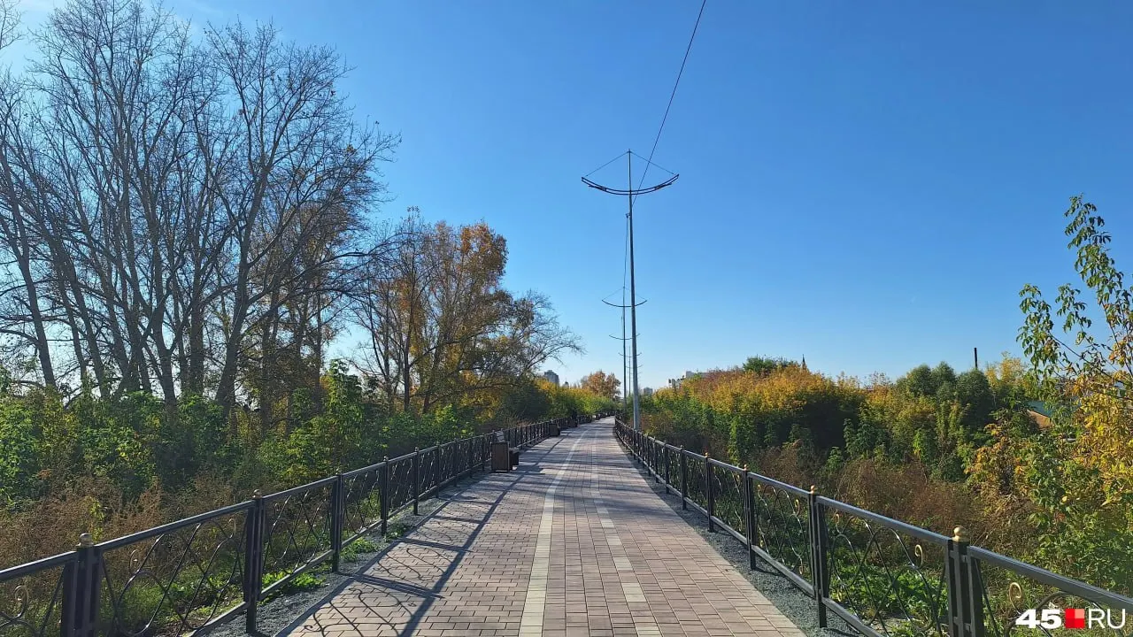 В Кургане продлена набережная вдоль Тобола на два участка за 38 миллионов рублей. Мнения жителей о ходе работ и инфраструктуре.