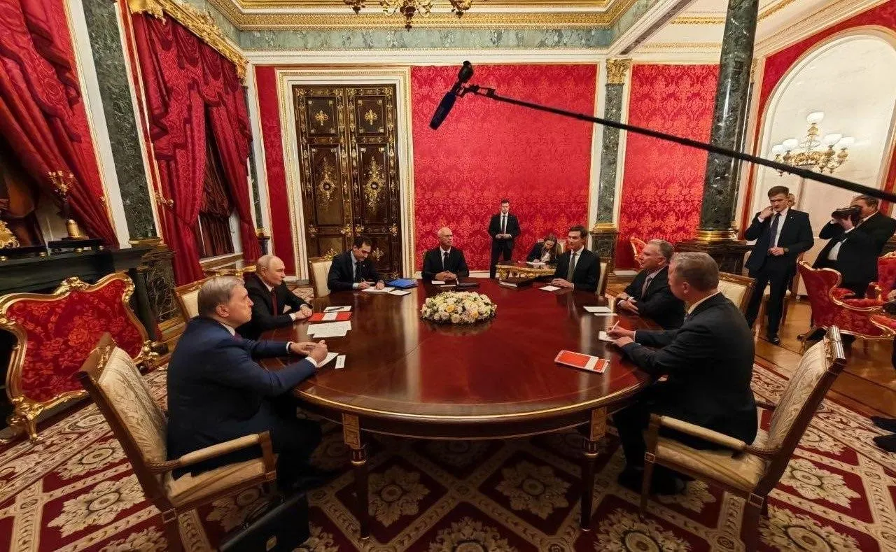Кремль сообщил о подготовке нового раунда переговоров; состав делегации будет выбран президентом.