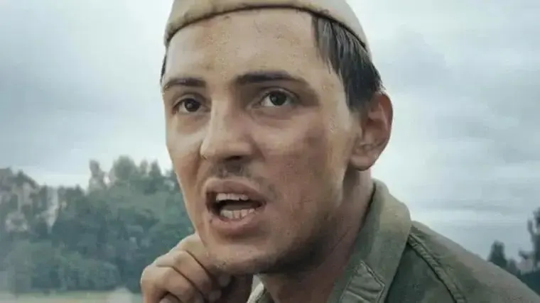 Актёр, снявшийся в 57 фильмах и сериалах, скончался из-за кровопотери; родственники рассказали подробности произошедшего.