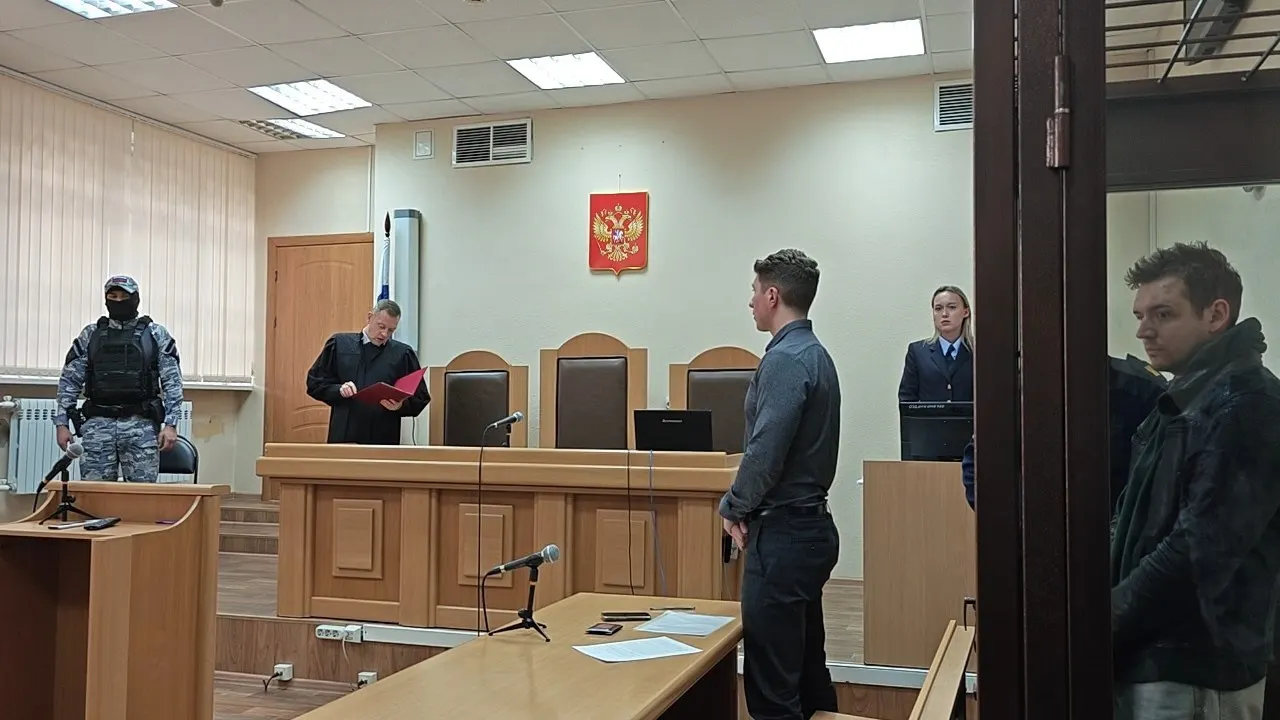 Нина Останина просит Генпрокурора проверить информацию о травмах у задержанного активиста и обеспечить надлежащую медицинскую фиксацию, а также доступ адвокатов к подзащитному.