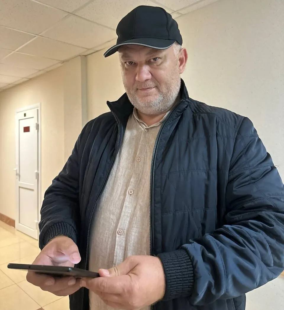 Приморский суд вынес штраф за публикацию, связанную с поддержкой Сергея Фургала, по делу об экстремистскойsymbolике, датированному 2020 годом.