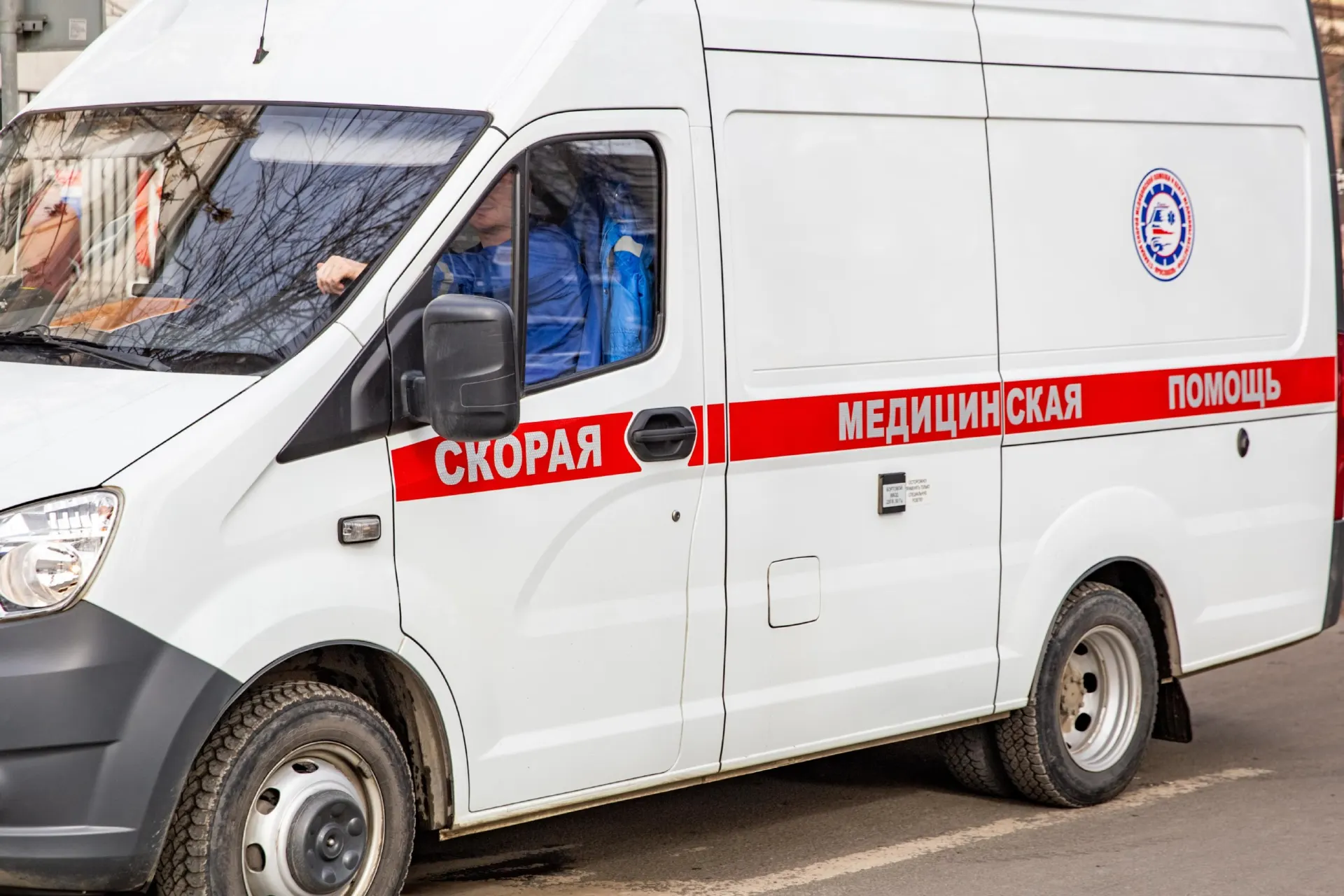 После инцидента с беспилотником число пострадавших растет; подробности выясняются.
