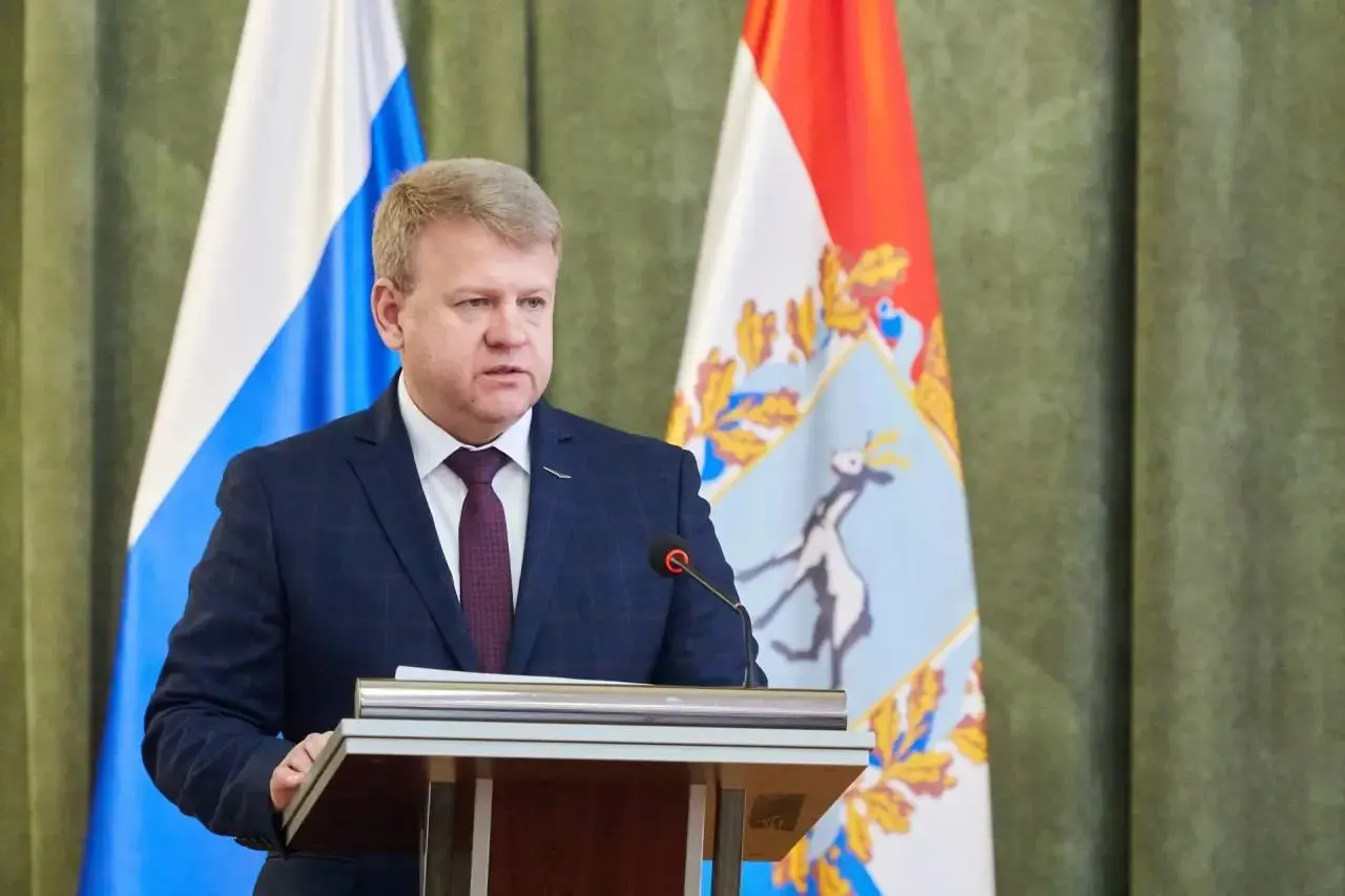 Андрей Советкин стал новым руководителем города после поддержки депутатов городской думы.